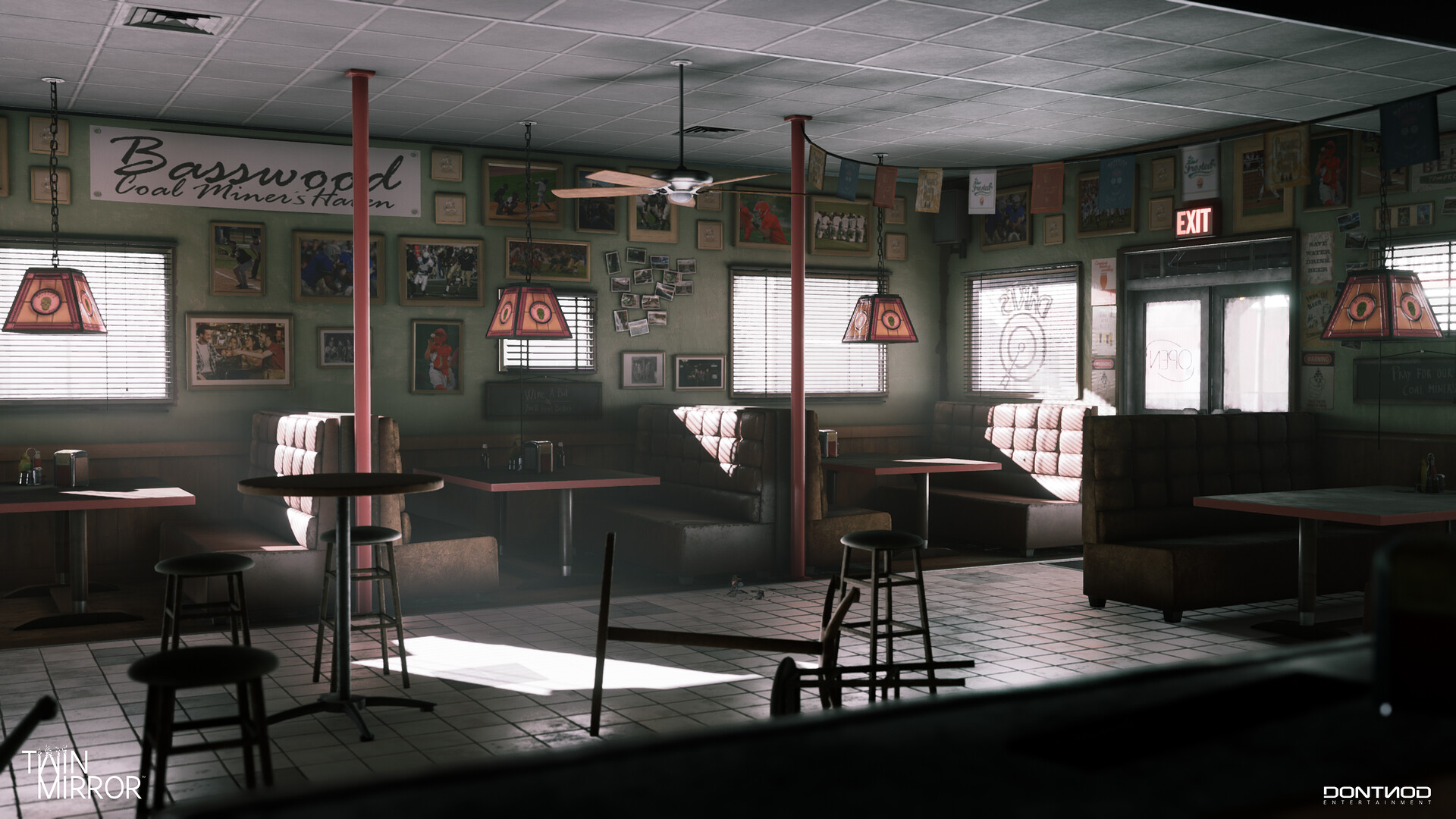 TwinMirrorPub 10